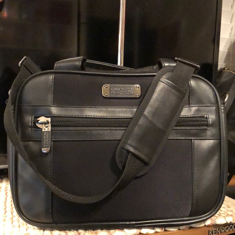 Kenneth Cole Reaction R-Tech - Picture 8 of 8